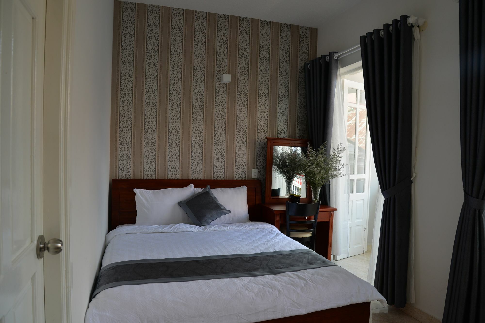 Amis Hotel Da Lat Kültér fotó